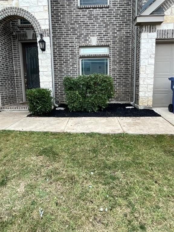 1221 Hoyt Dr - Photo 3 of 40