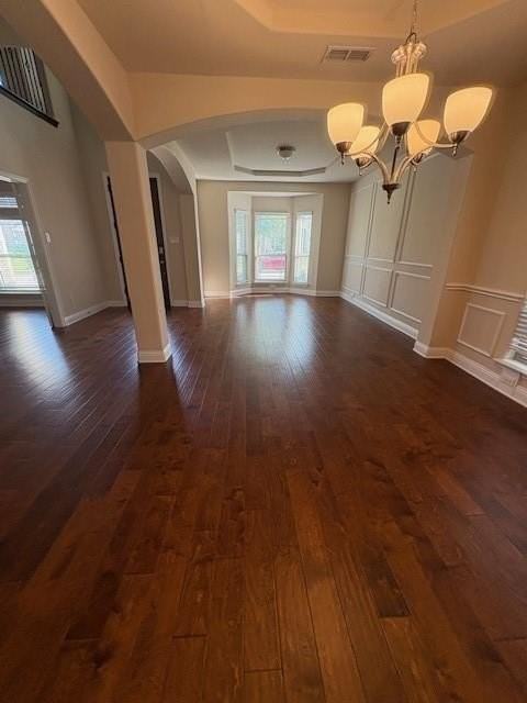 1221 Hoyt Dr - Photo 7 of 40