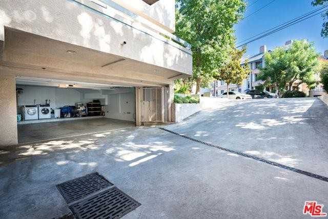 515 Glenwood Rd #101 - Photo 2 of 8