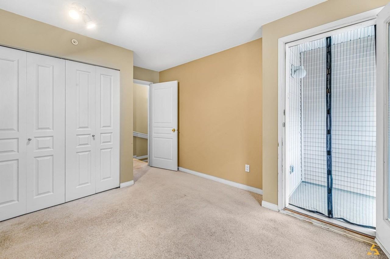 19700 56 Ave #112 - Photo 6 of 14