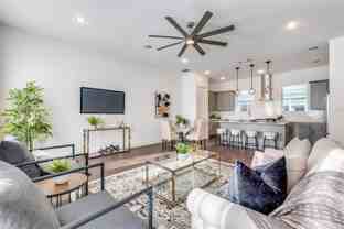 2513 El Camino Ln - Photo 1 of 1