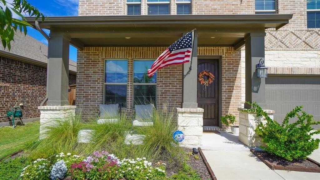 1836 Big Spring Dr - Photo 3 of 40