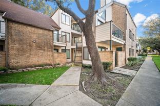 2314 Bamboo Dr #I304 - Photo 1 of 1