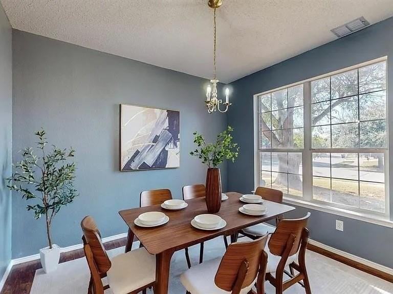 801 Gillon Dr - Photo 4 of 24