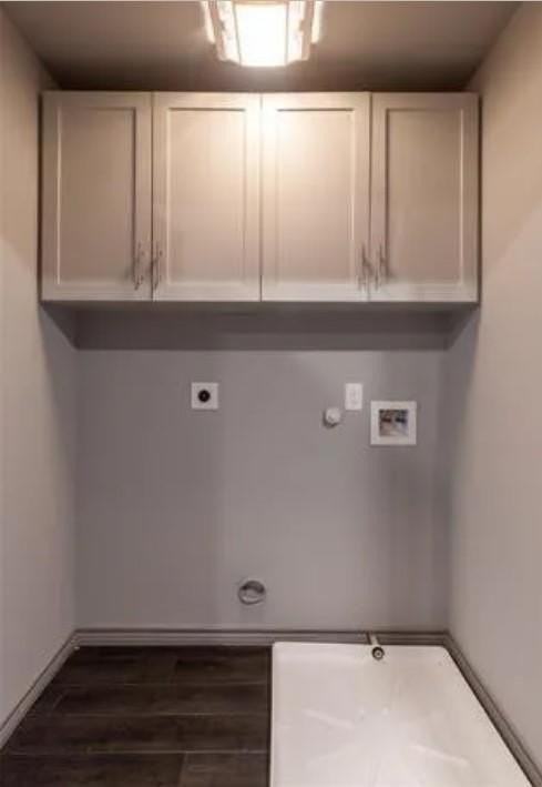 8714 Tudor Pl - Photo 5 of 11