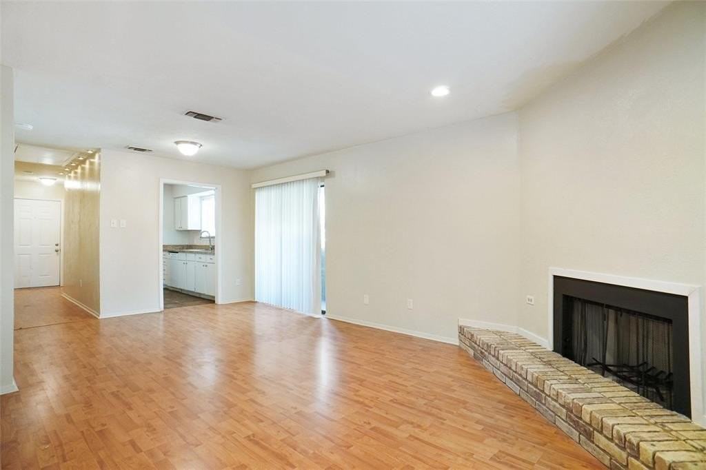 4908 Byers Ave #D - Photo 7 of 18