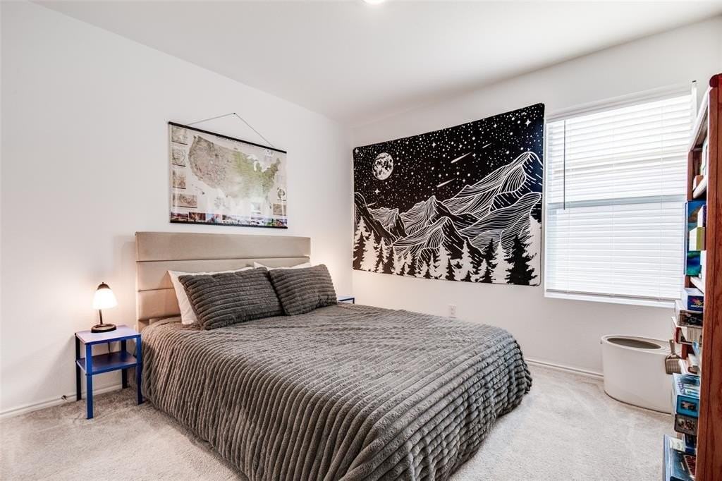 131 Harvest St - Photo 7 of 12