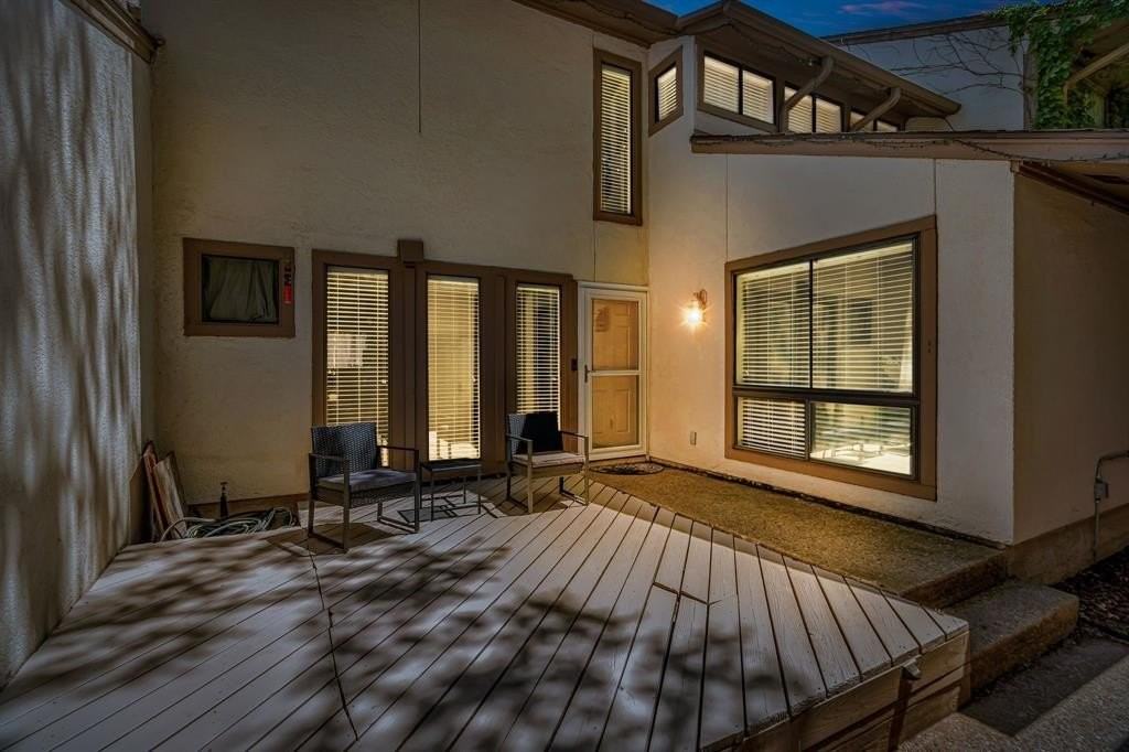 6433 Southpoint Dr - Photo 4 of 30