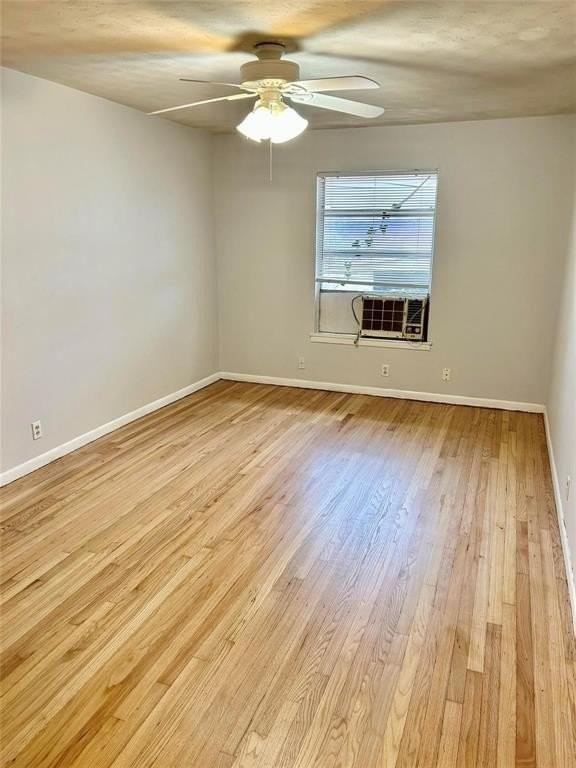 11223 Wyatt St - Photo 4 of 7