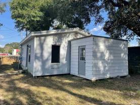 4967 Mobile Hwy - Photo 1 of 1