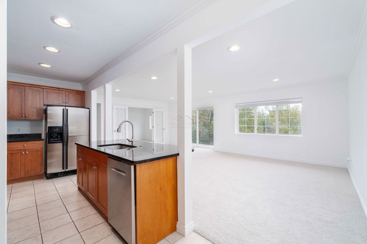 1115 N Old Woodward Ave #55 - Photo 6 of 8