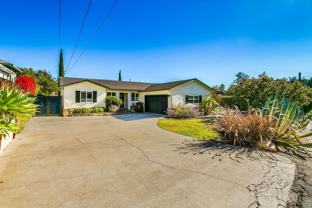706 Circle Dr - Photo 1 of 1