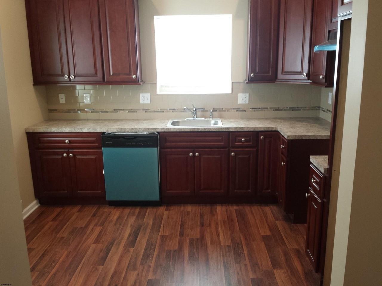 105 W White Horse Pike - Photo 2 of 7