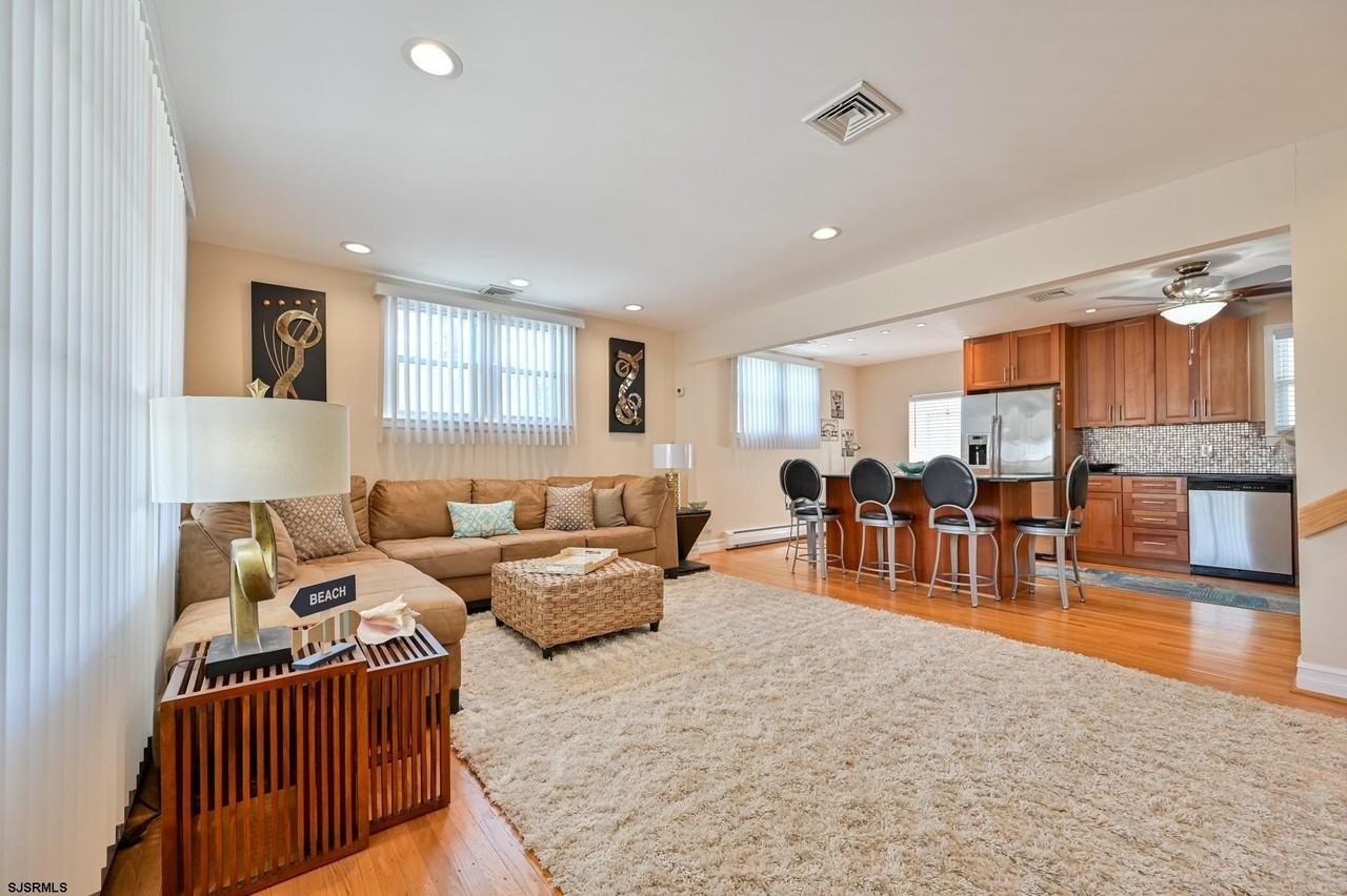 100 N Argyle Ave - Photo 5 of 36