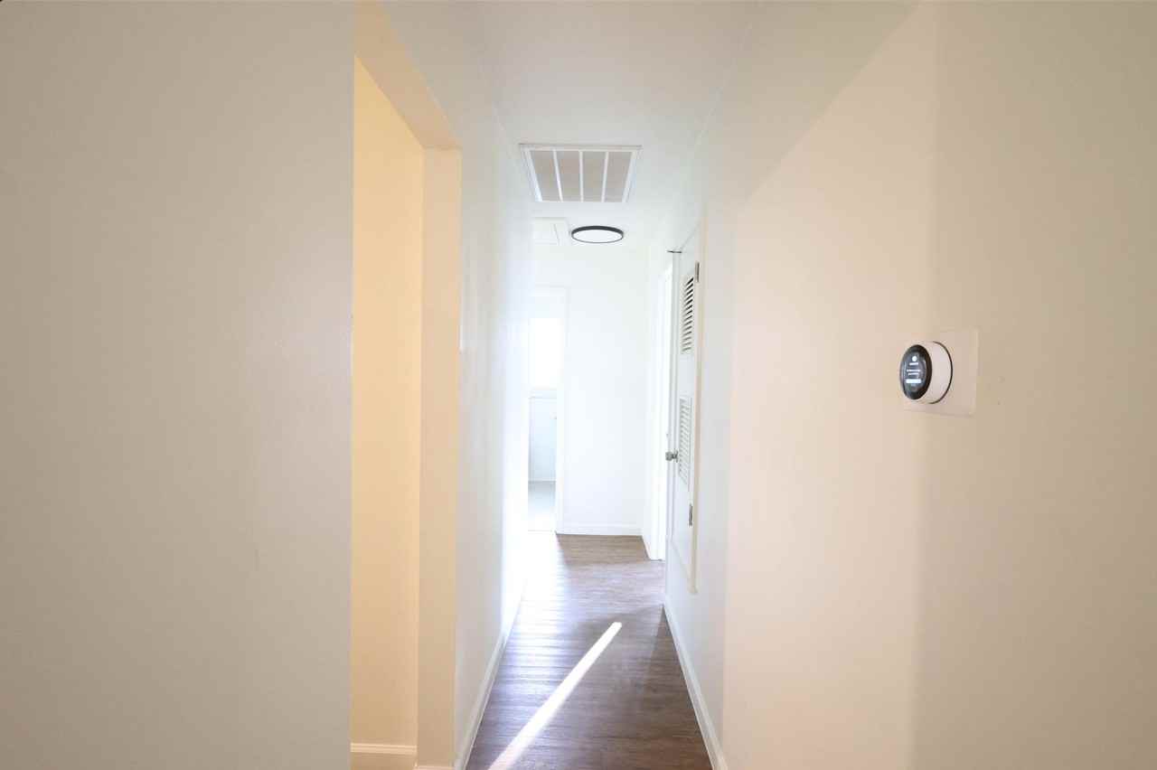 Partridge Cir - Photo 4 of 9