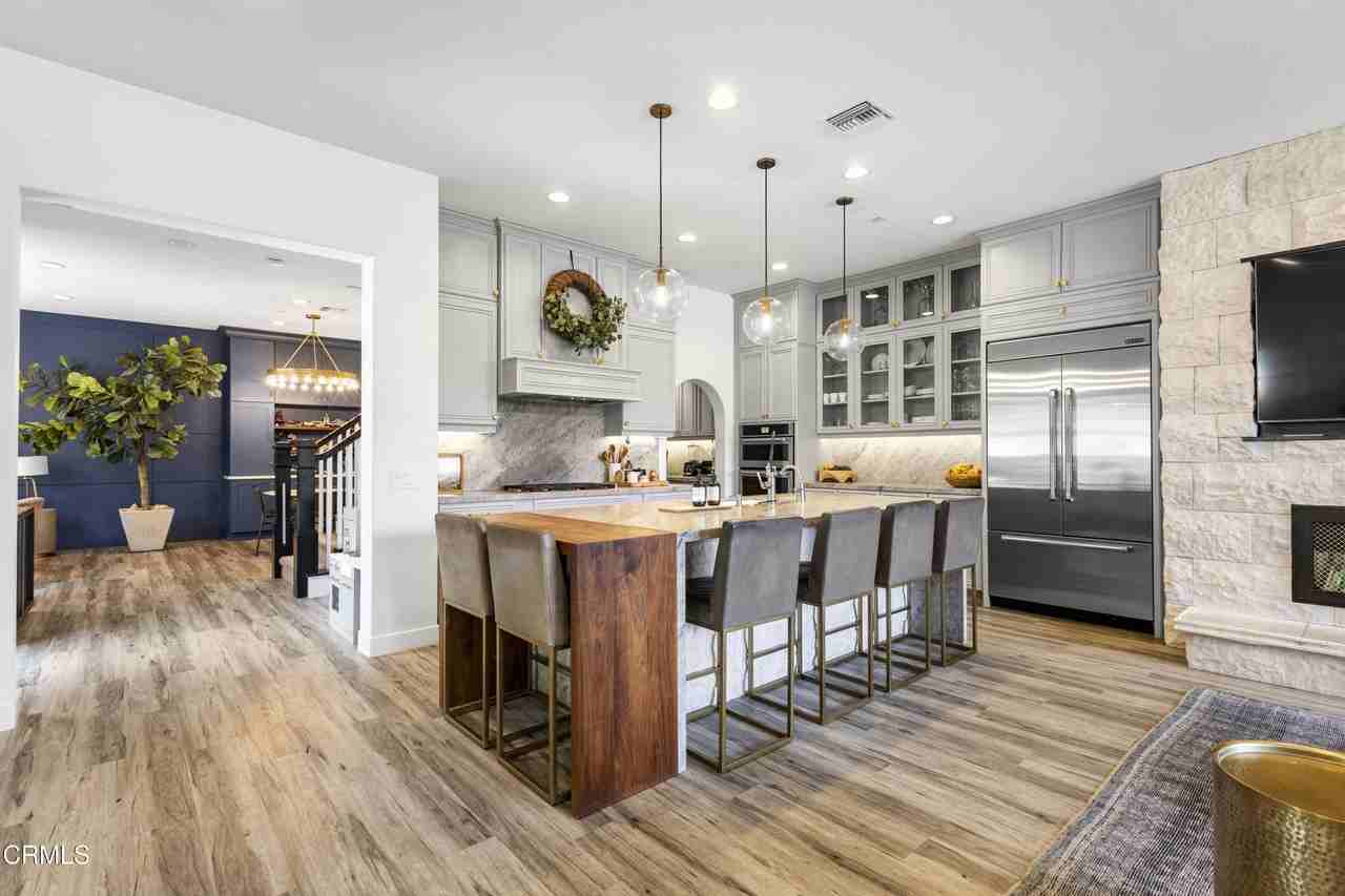 4173 Caribbean St - Photo 3 of 50