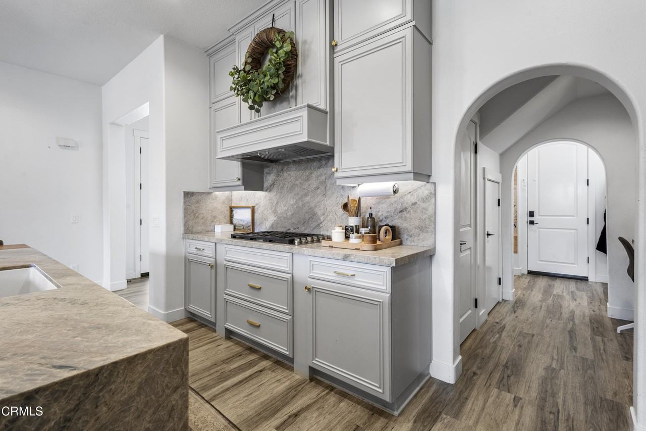 4173 Caribbean St - Photo 4 of 50