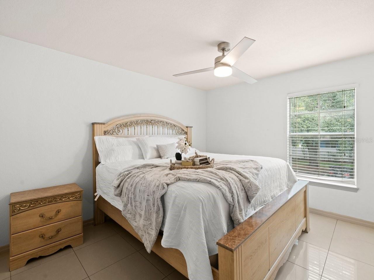 12912 Arbor Isle Dr - Photo 3 of 22