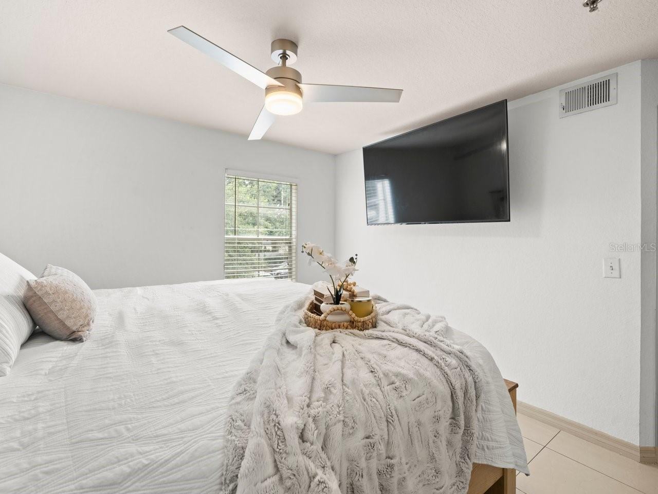 12912 Arbor Isle Dr - Photo 4 of 22