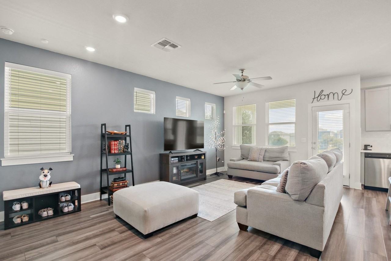 7507 Grand Linden Way - Photo 5 of 27