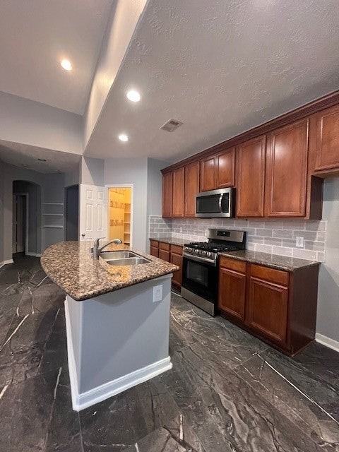 29715 Meridian Hill Dr - Photo 3 of 27