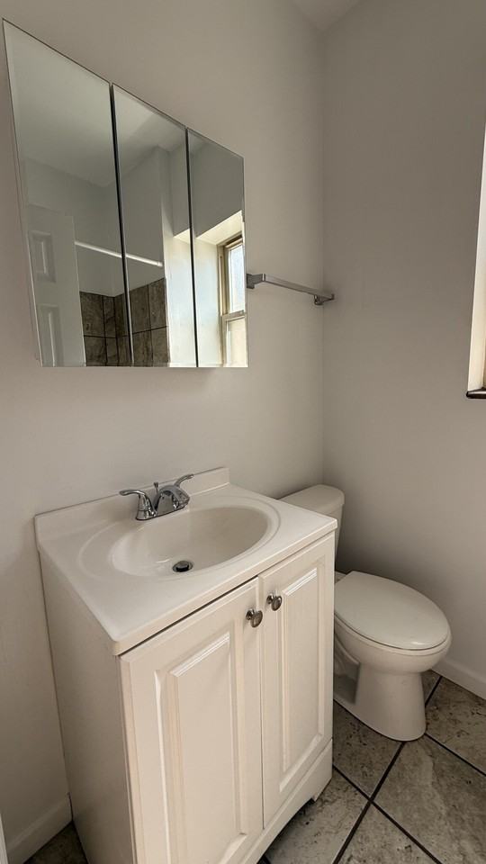 6349 N Magnolia Ave #3P - Photo 4 of 11