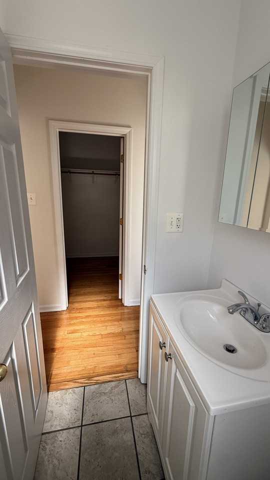 6349 N Magnolia Ave #3P - Photo 6 of 11