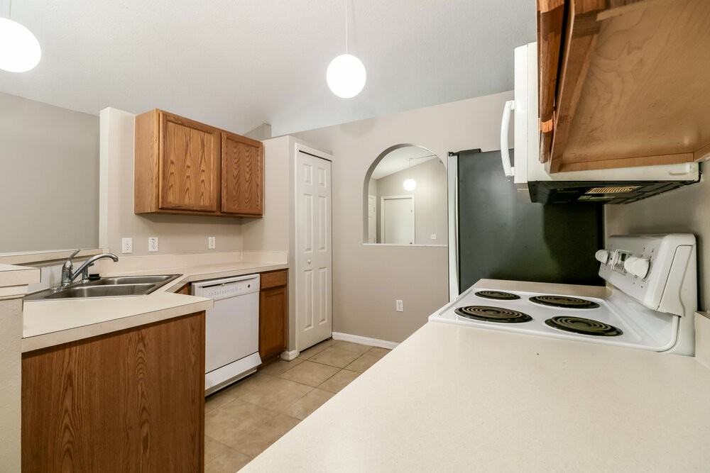 30220 Birdhouse Drive - Photo 7 of 16