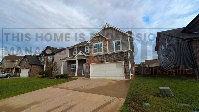 1746 Ellie Piper Cir - Photo 2 of 37