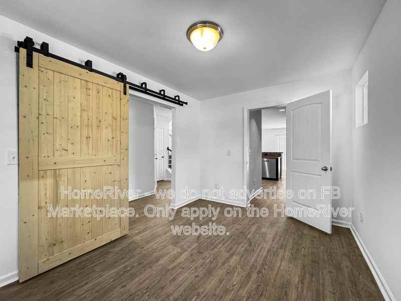 179 Whispering Oak Lane - Photo 7 of 29