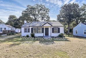 featured image of 1104 Linwood Rd