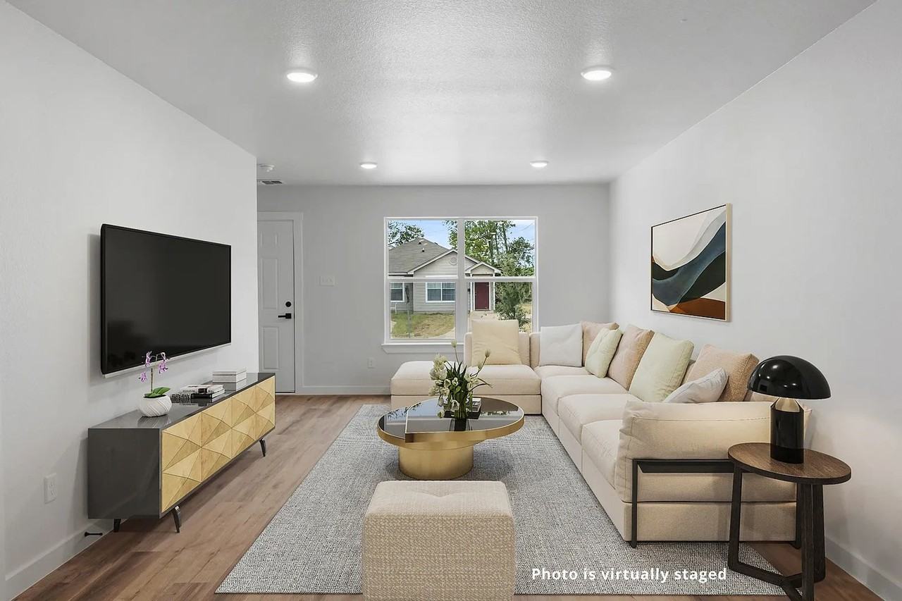 Southwest Blvd - Photo 2 of 20