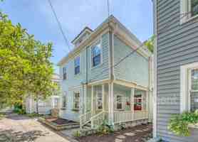 featured image of 169 Fishburne St