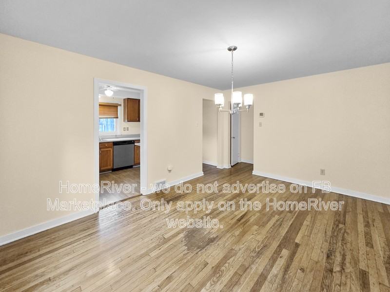 5508 Forbes Ave - Photo 5 of 20