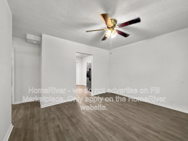 5755 Antoinette Ln - Photo 3 of 21