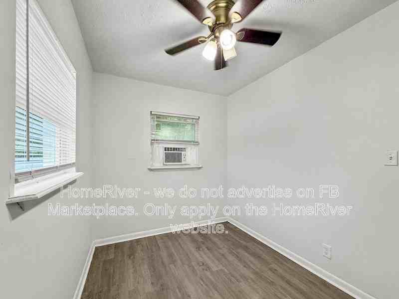 5755 Antoinette Ln - Photo 6 of 21