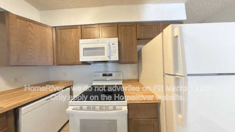 2389 Metzger Dr - Photo 4 of 30