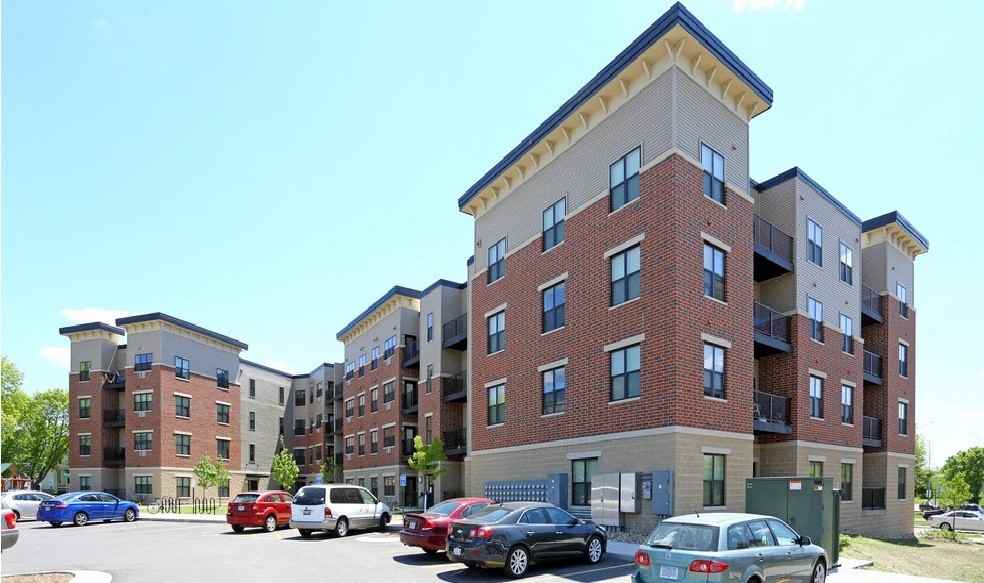 Kingston Village - Photo 2 of 12