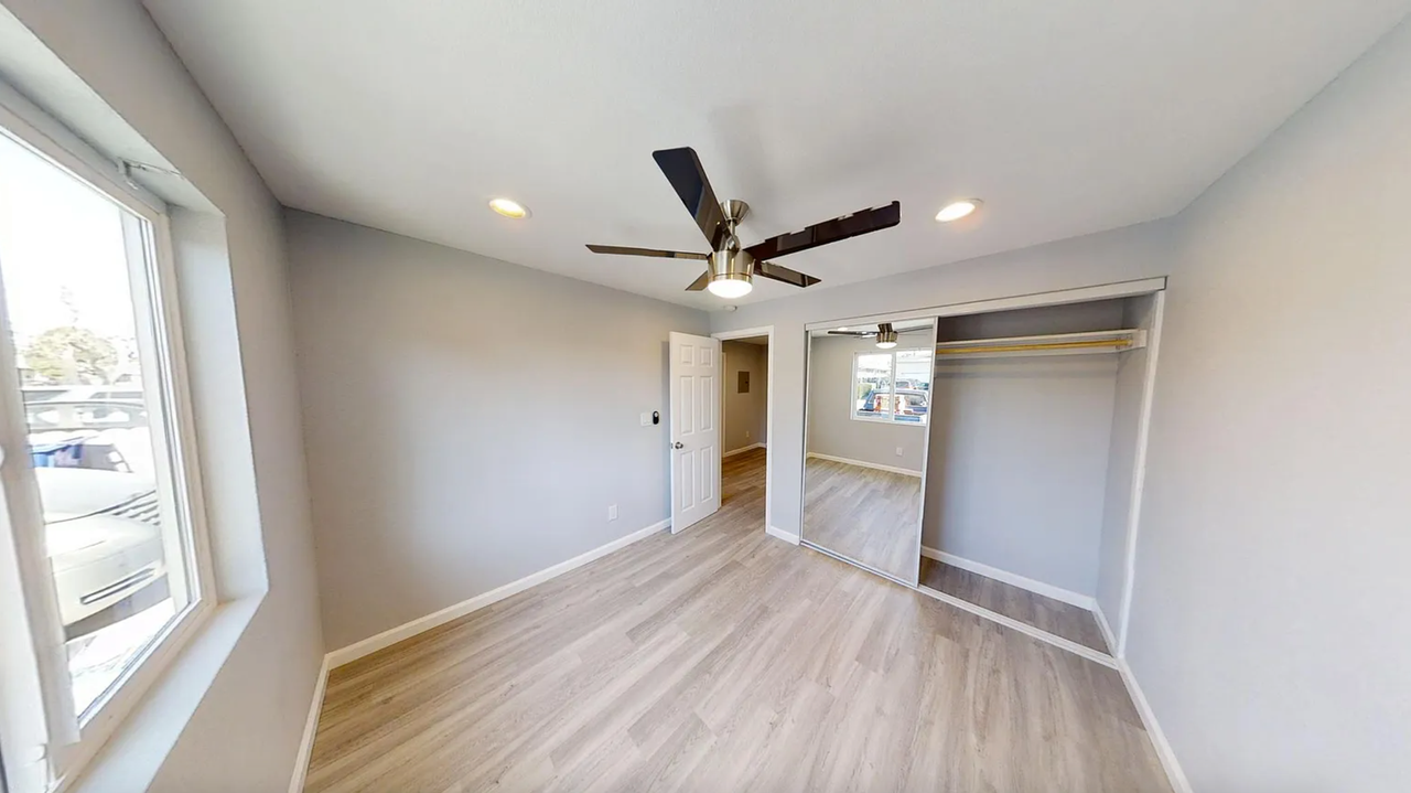 5539 Dorothy Dr - Photo 7 of 21