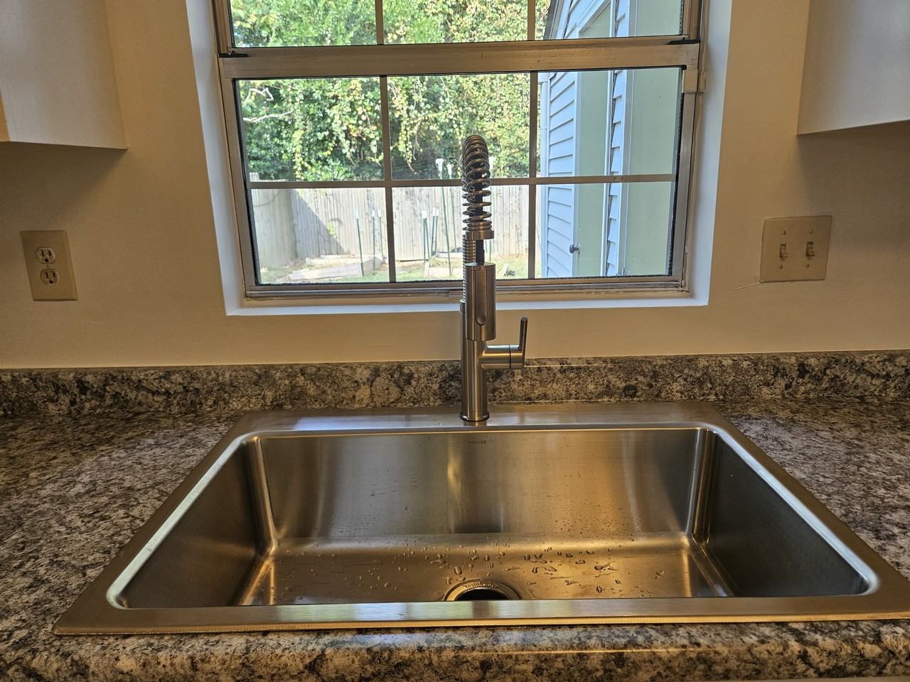 3065 Shadow Walk Ln - Photo 5 of 13