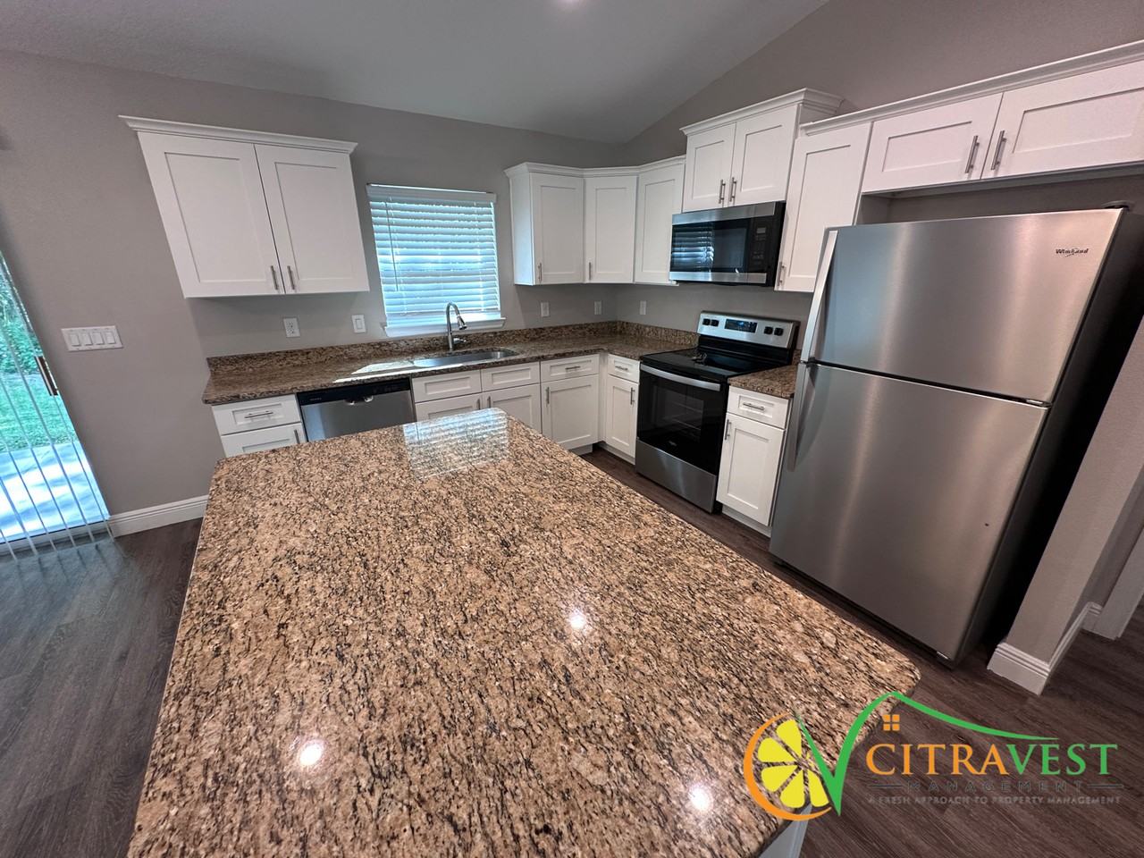 9793 N Athenia Dr - Photo 4 of 15