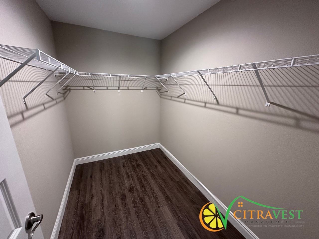 9793 N Athenia Dr - Photo 7 of 15