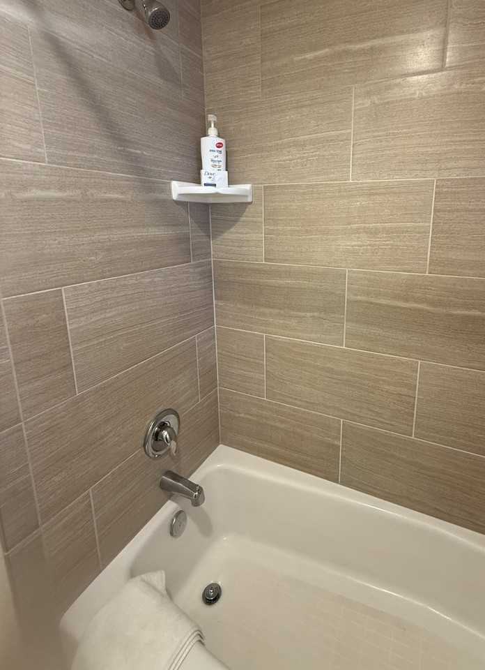 405 Alder St - Photo 7 of 28