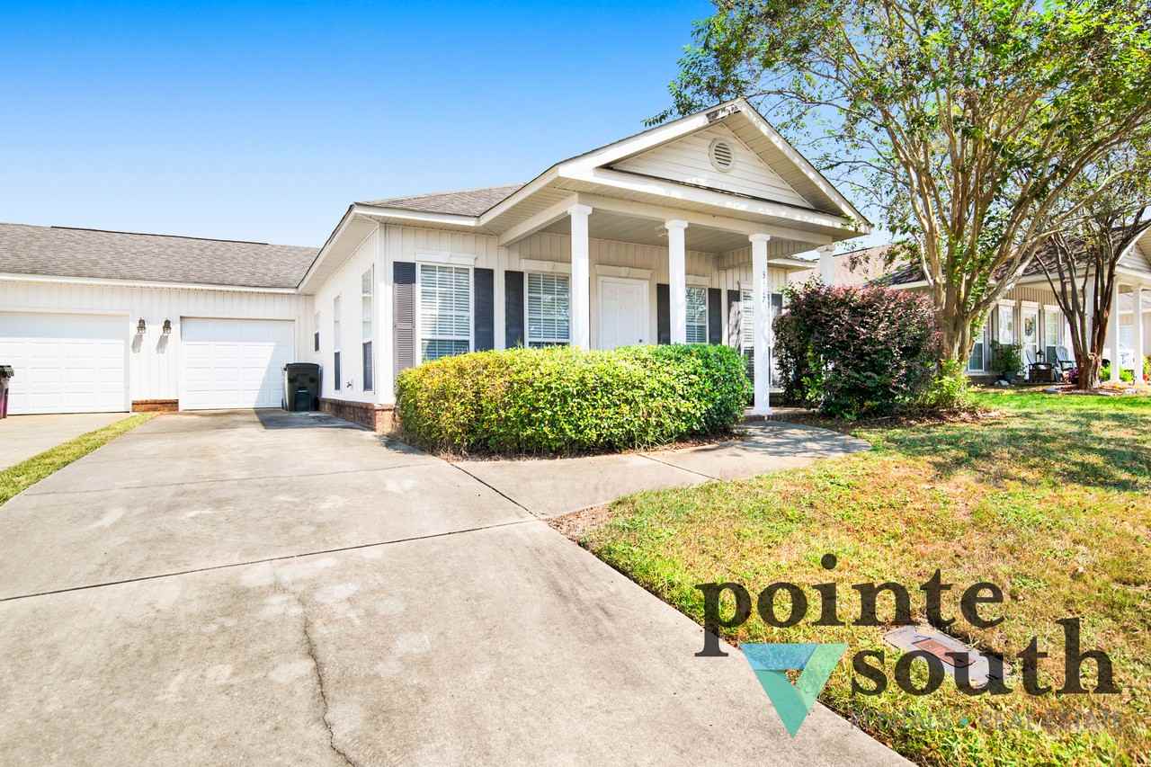 33171B Stables Dr - Photo 3 of 29