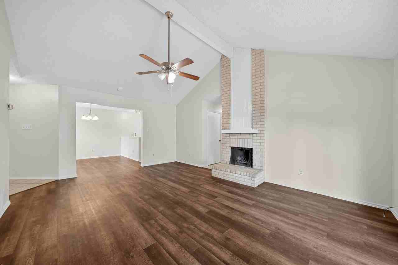 7272 Hardesty - Photo 6 of 23