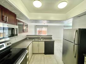 815 E Redondo Dr - Photo 1 of 1
