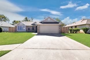 1406 August Dr - Photo 1 of 1