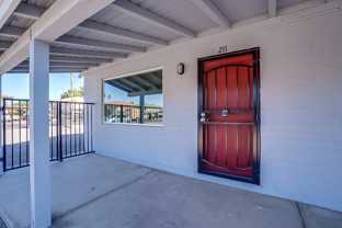 211 S Doran - Photo 1 of 1