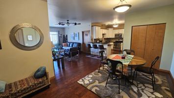 featured image of 400 N Richmond St #506