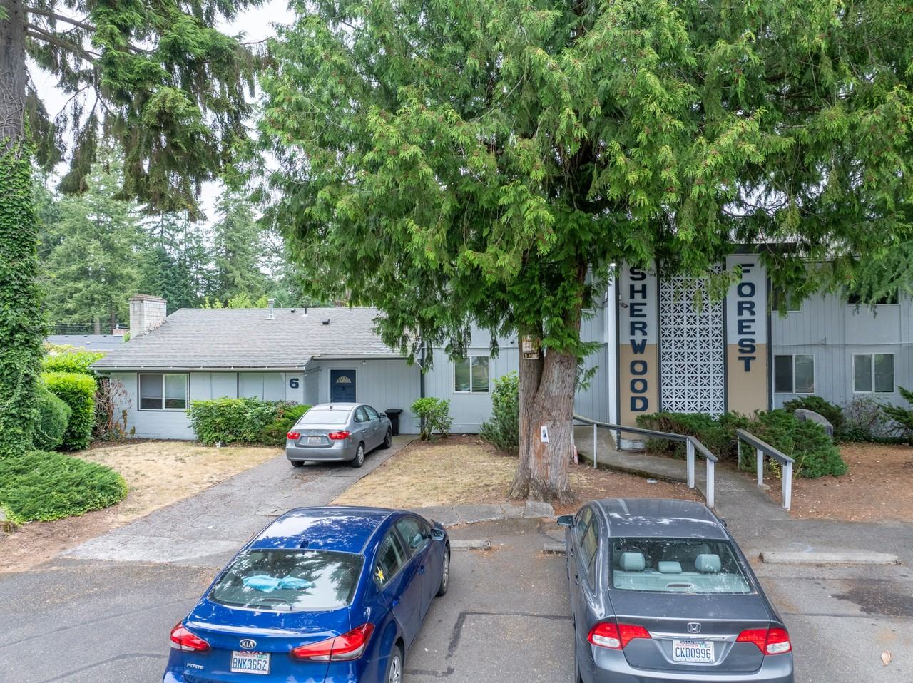 Sherwood Forest - Photo 7 of 24